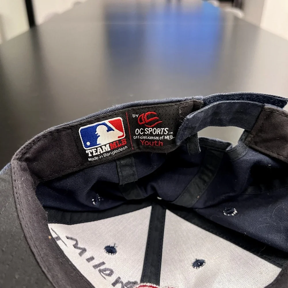 Boston RED‎ SOX Hat Cap Youth Strap Back Navy Blue Baseball Embroidered